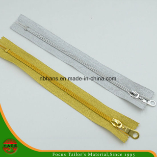 5# Plastic Golden Teeth & Golden Tape Zipper (SZ-068)