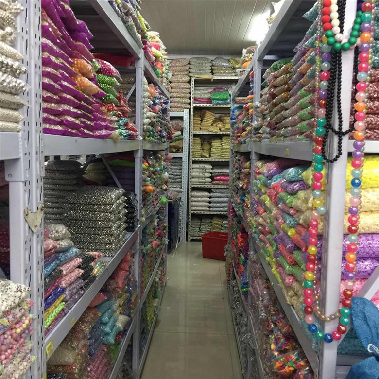 Hans New Products 2018 Pretty Wholesale Glass Beads